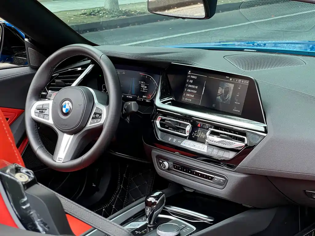 BMW Z4 2023 — фото 12