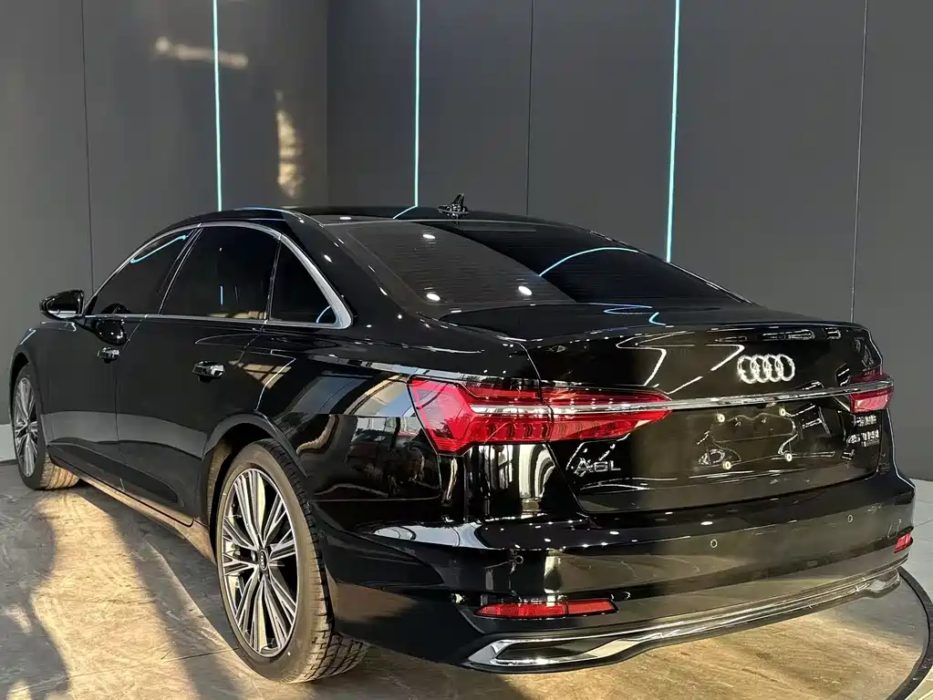 Audi A6L 2023 — фото 8