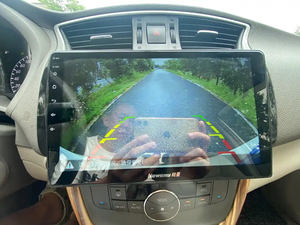 Nissan Sylphy 2015 — фото 15