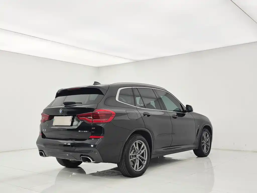 BMW X3 2021