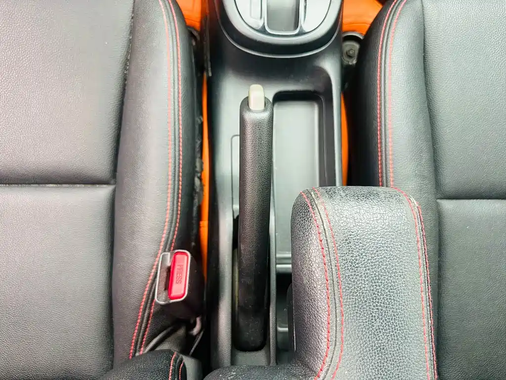 Honda Fit 2018 — фото 12