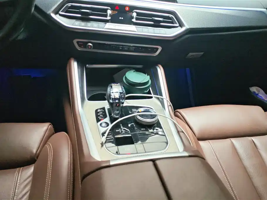 BMW X6 2020 — фото 16