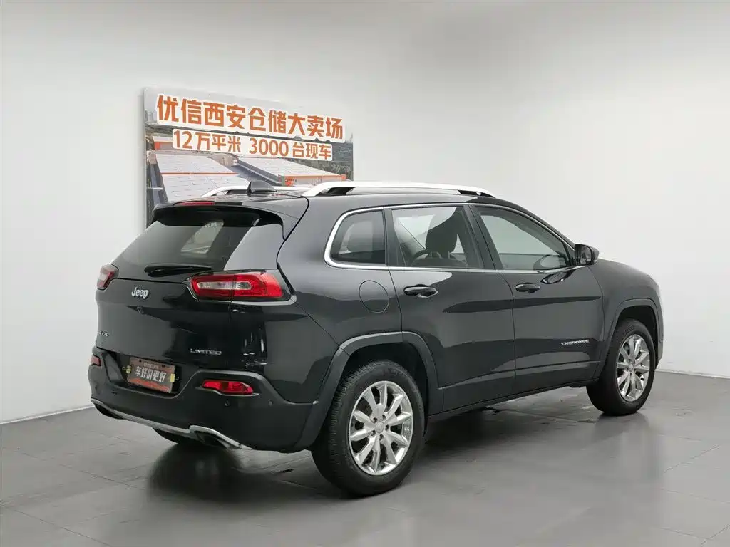 Jeep Cherokee 2016 — фото 2