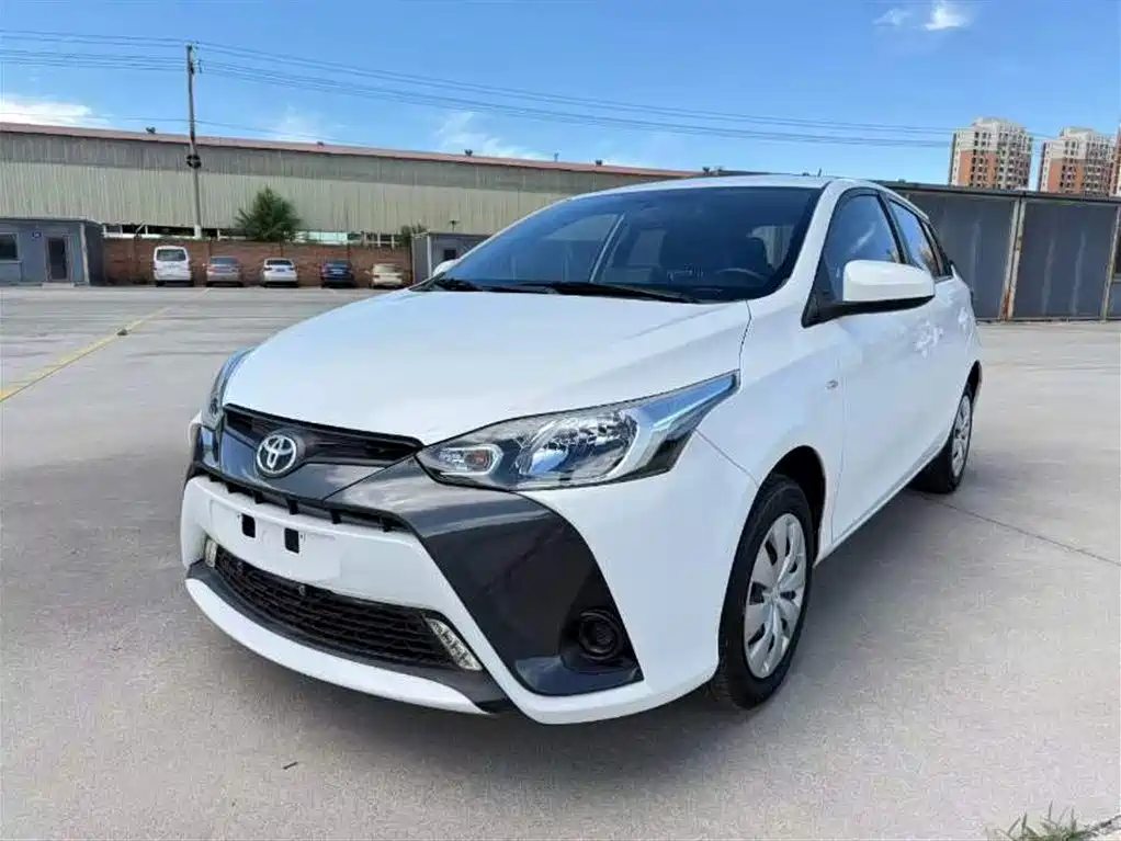 Toyota Yaris L 2020