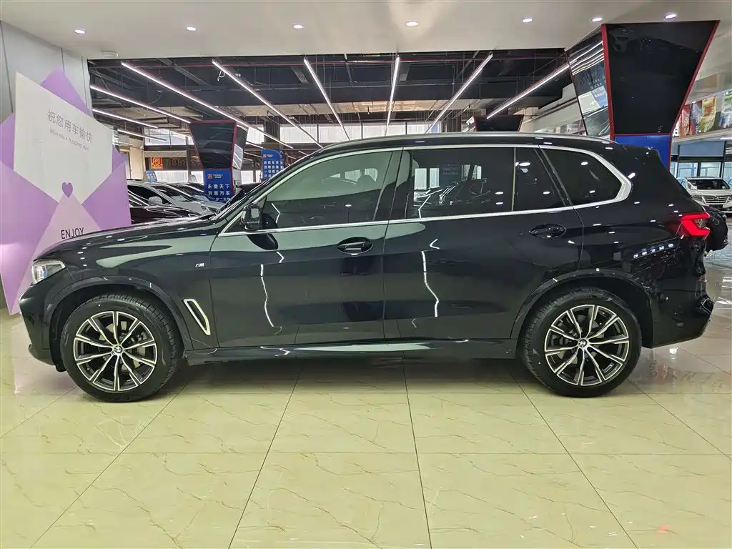 BMW X5 2022 — фото 7