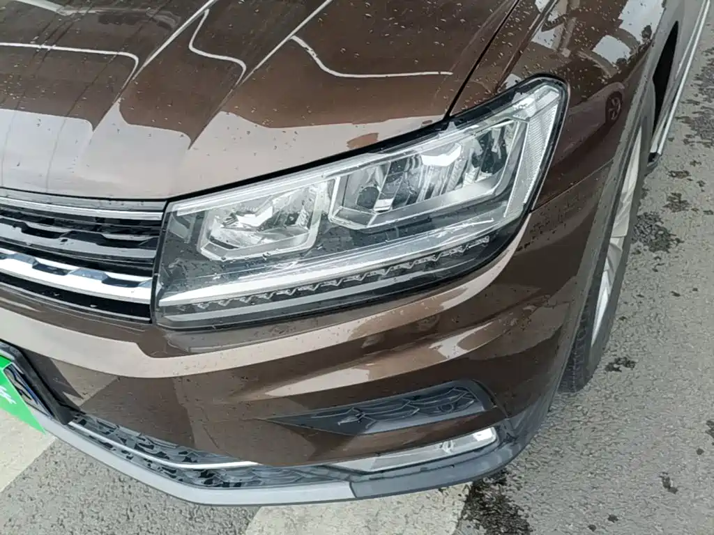 Volkswagen Tiguan 2017 — фото 24