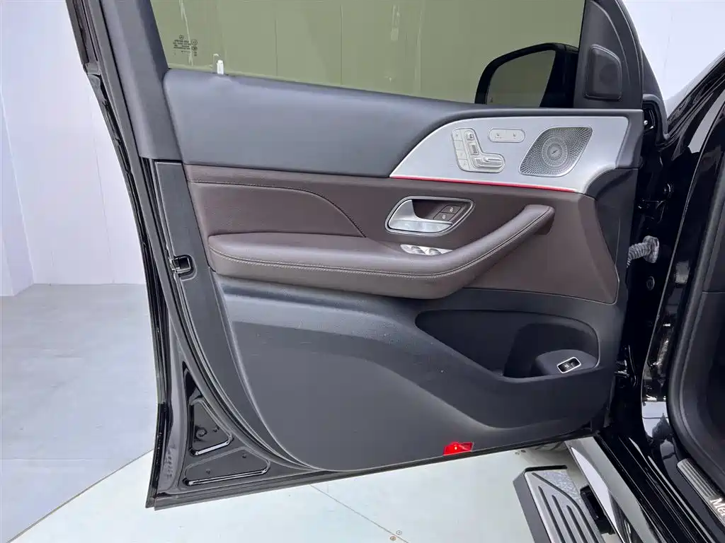 Mercedes-Benz GLS 2024 — фото 16