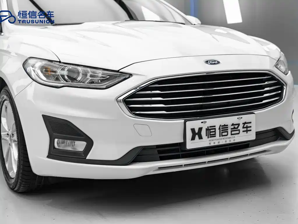 Ford Mondeo 2020 — фото 9