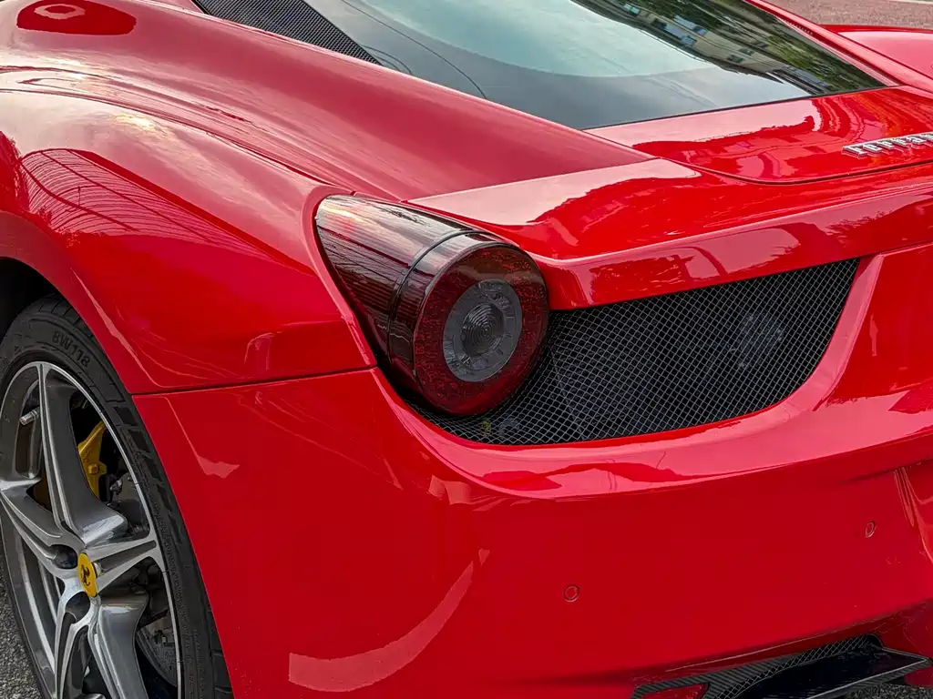 Ferrari 458 2012 — фото 11