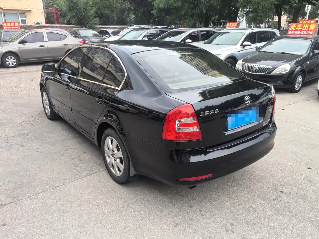 Skoda Octavia 2015 — фото 4