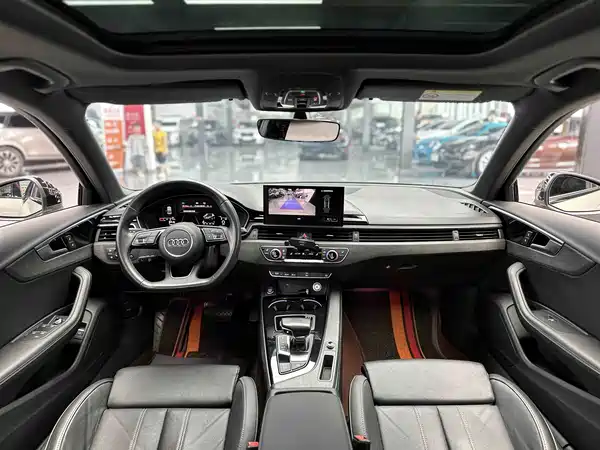 Audi A4L 2023