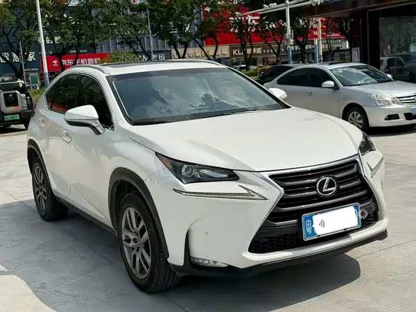 Lexus NX 2017