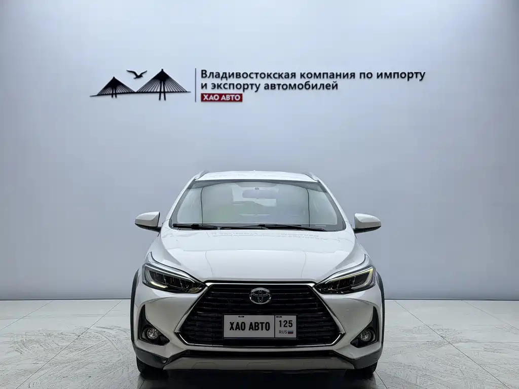 Toyota Yaris L 2022