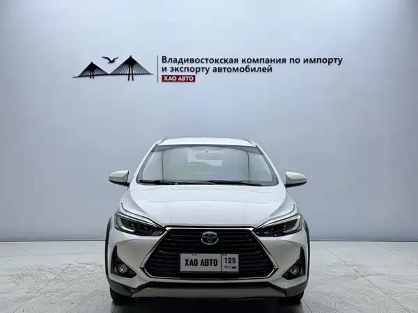 Toyota Yaris L 2022