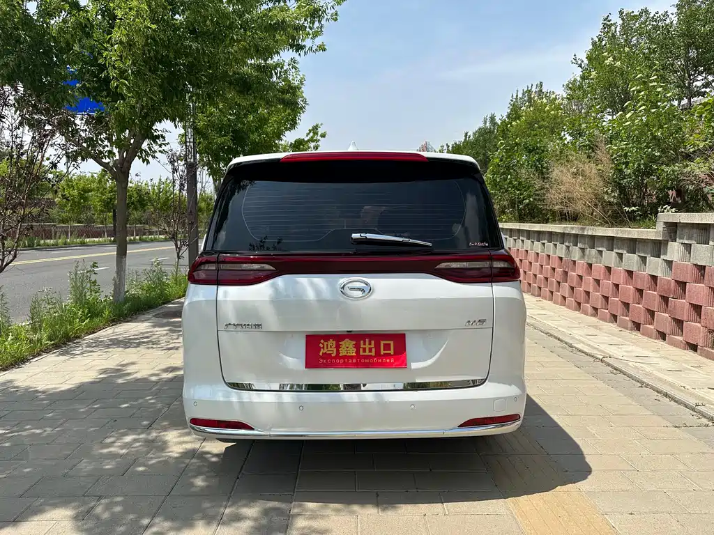 GAC Motor Trumpchi M6 2022 — фото 7