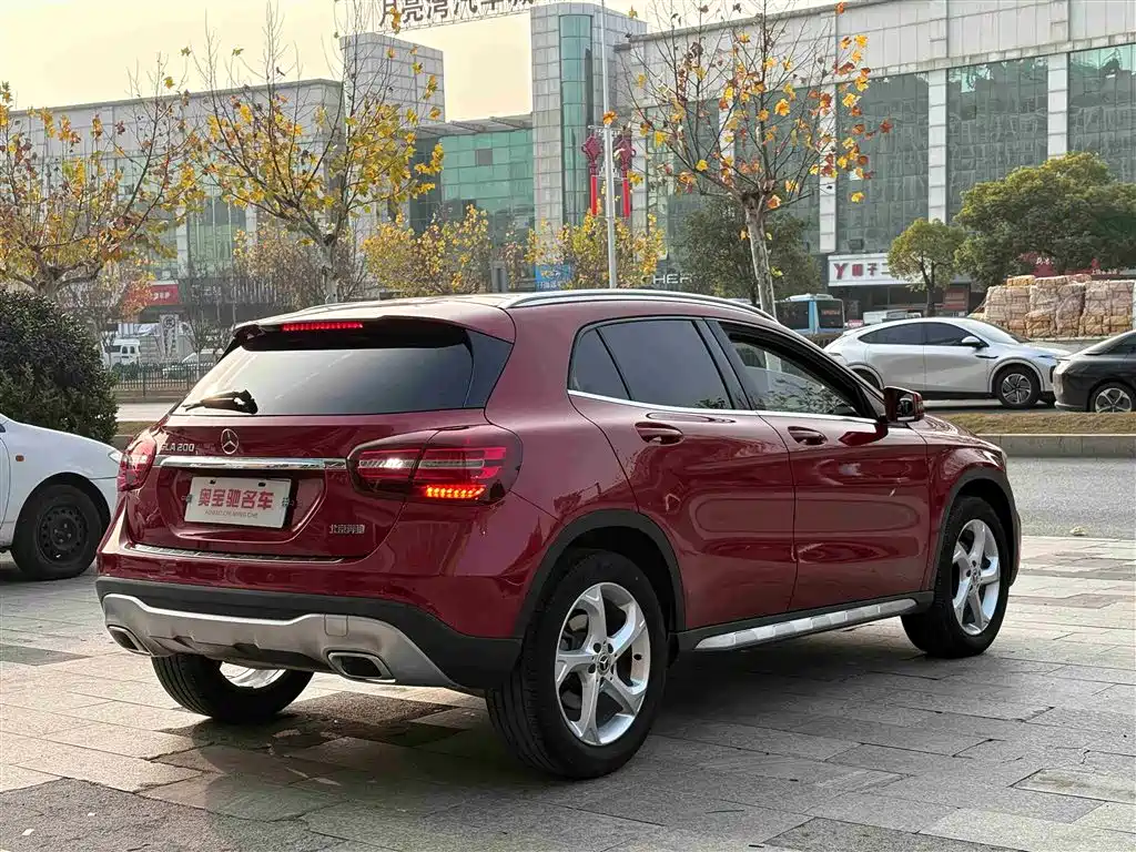 Mercedes-Benz GLA 2017 — фото 14