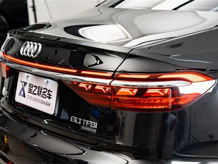 Audi A8 2023 — фото 9