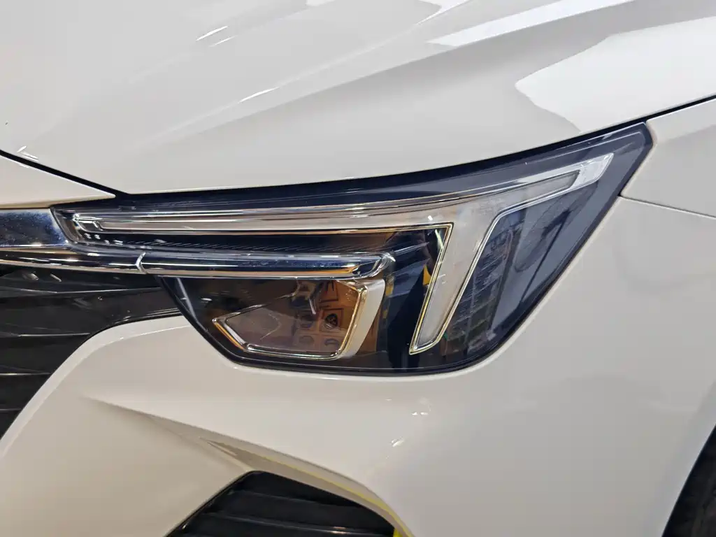 Roewe i6 MAX 2022 — фото 7
