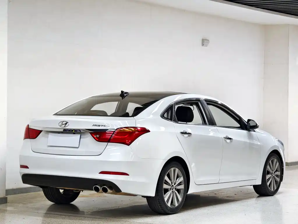 Hyundai Mistra 2016 — фото 9