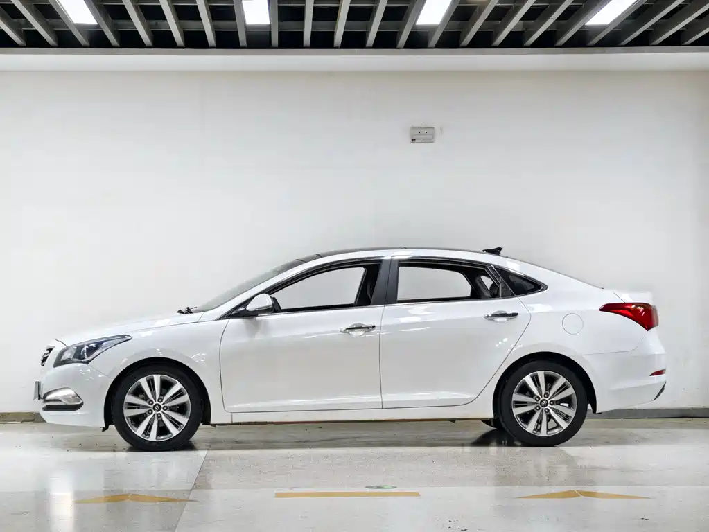 Hyundai Mistra 2016 — фото 10