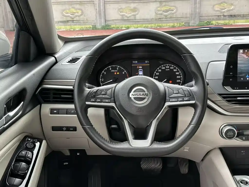 Nissan Teana 2021 — фото 10