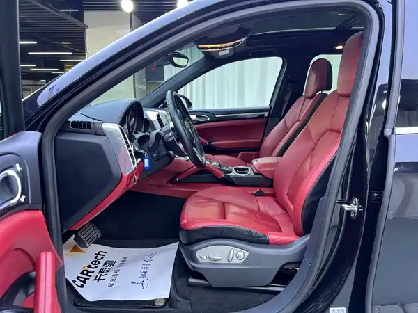 Porsche Cayenne 2017