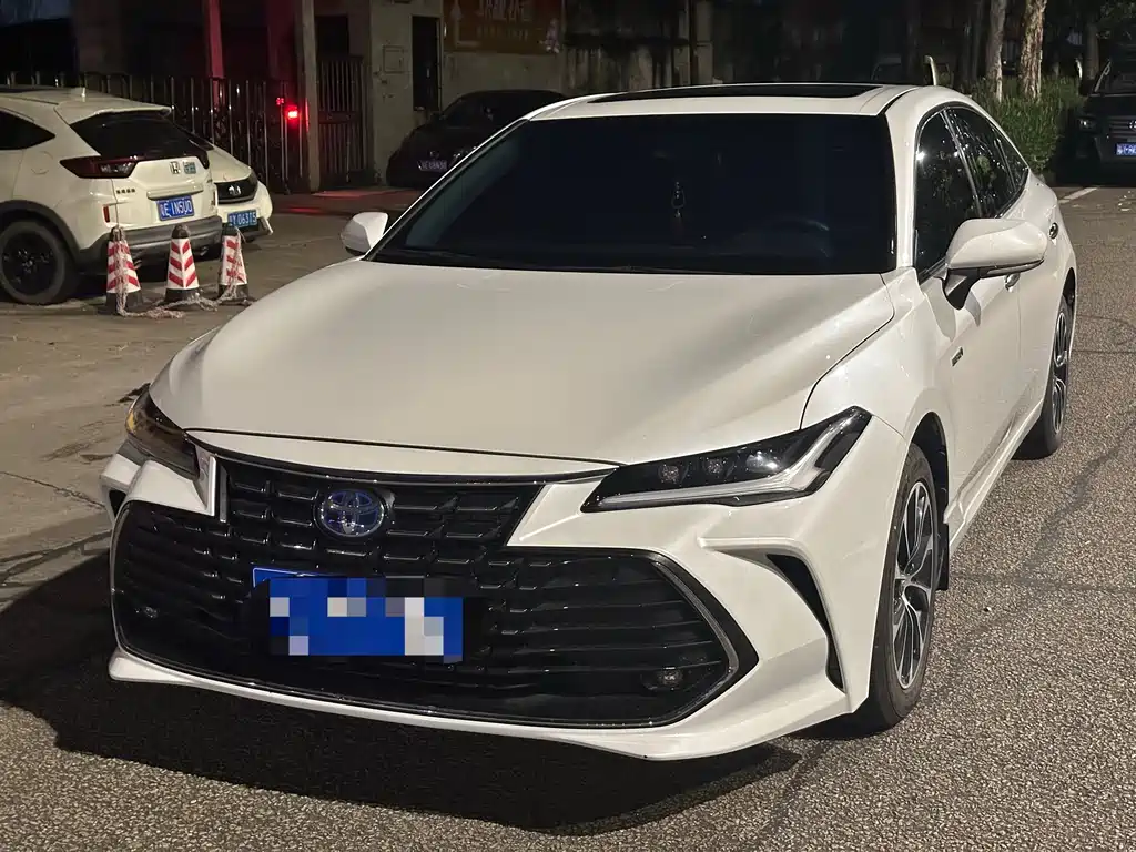 Toyota Avalon 2023