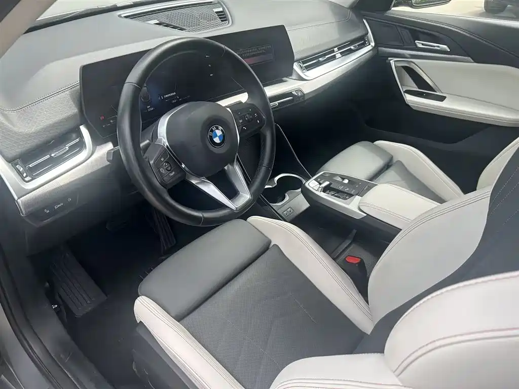 BMW X2 2025 — фото 9