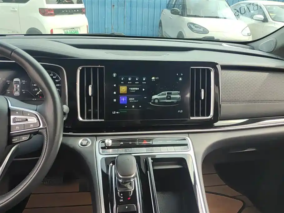 GAC Motor Trumpchi M8 2020 — фото 13