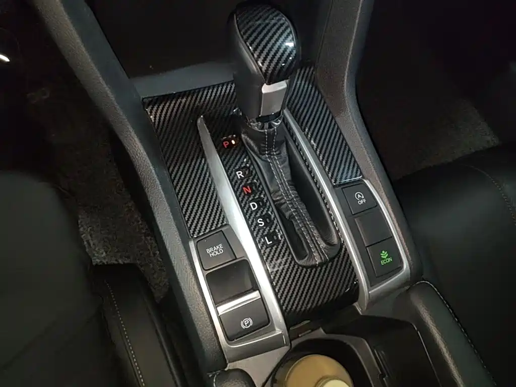 Honda Civic 2019 — фото 14