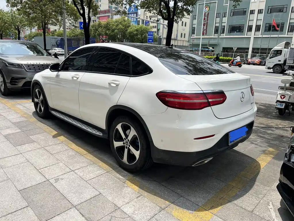 Mercedes-Benz GLC Coupe 2018 — фото 4