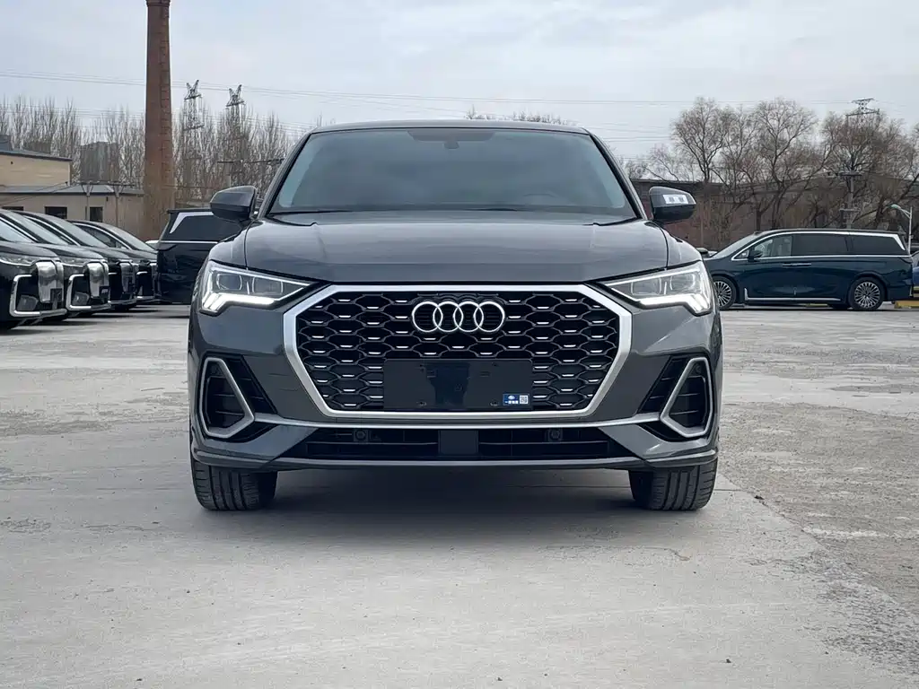 Audi Q3 Sportback 2021 — фото 2
