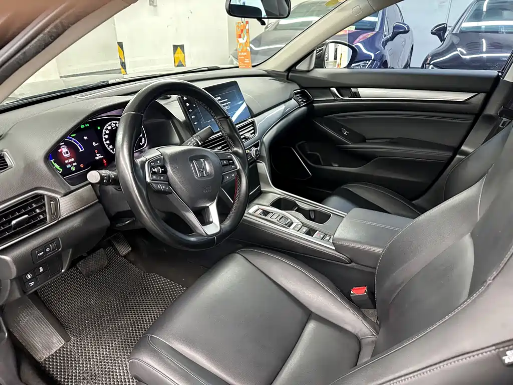 Honda Accord 2023 — фото 13