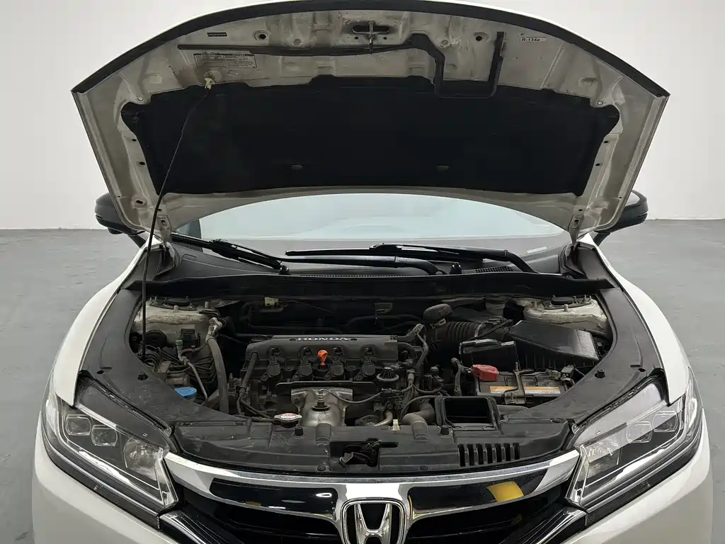 Honda Spirior 2018 — фото 8