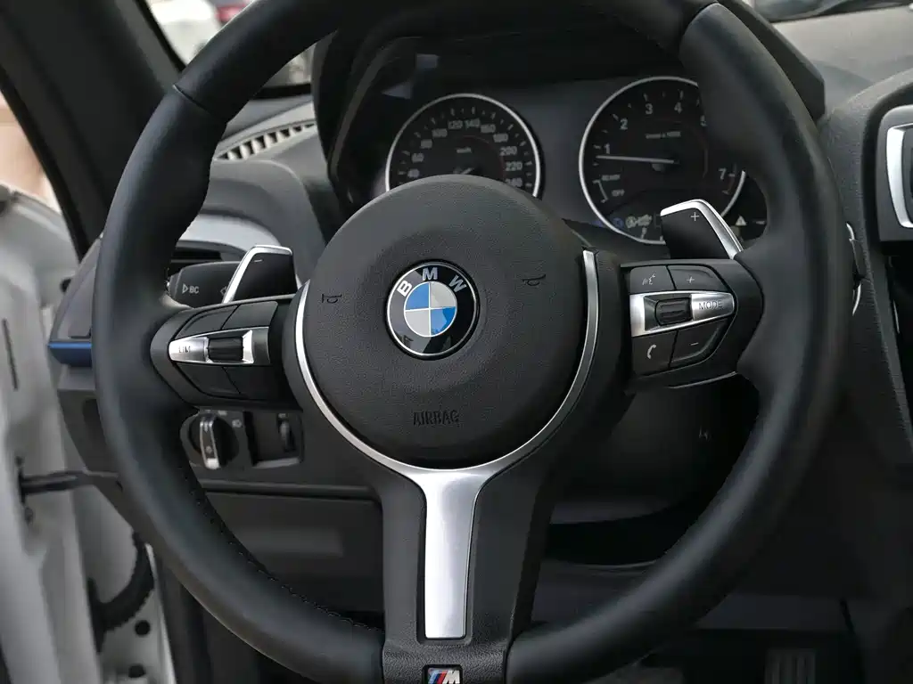 BMW 2 Series 2018 — фото 11