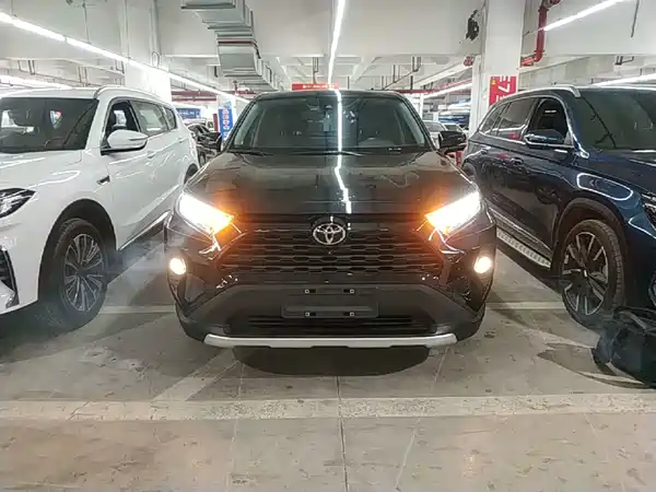 Toyota RAV4 2023