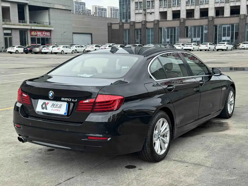 BMW 5 Series 2017