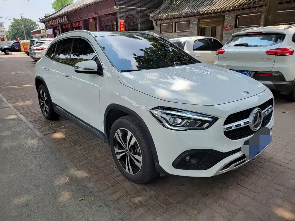 Mercedes-Benz GLA 2022