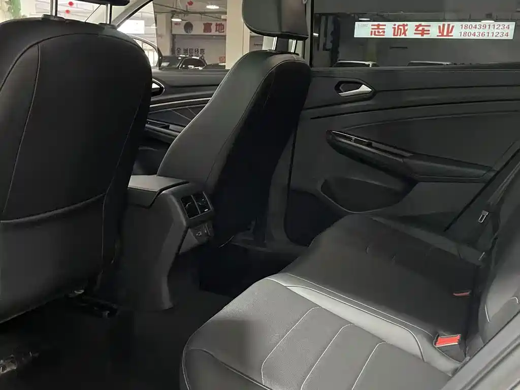 Jetta VS7 2022