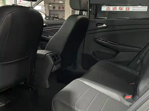 Jetta VS7 2022