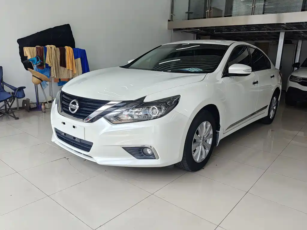 Nissan Teana 2018