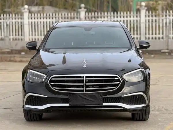 Mercedes-Benz E-Class 2021