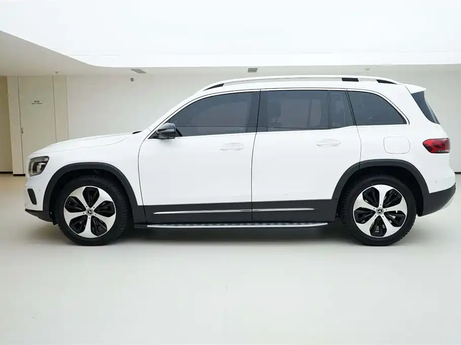 Mercedes-Benz GLB 2021 — фото 3