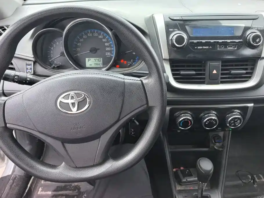 Toyota Vios 2018 — фото 12