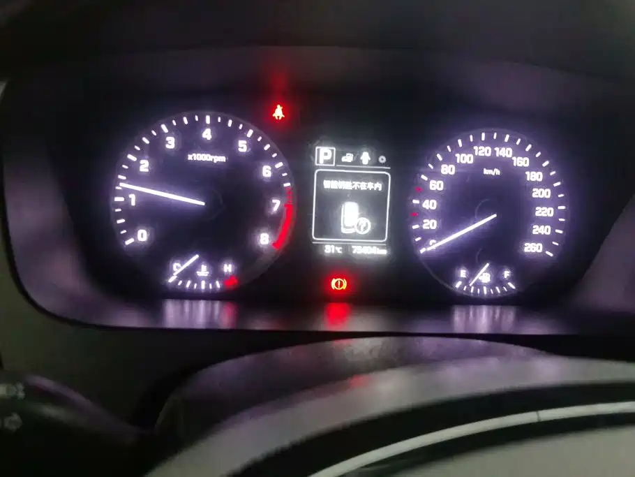 Hyundai Sonata 2016 — фото 14