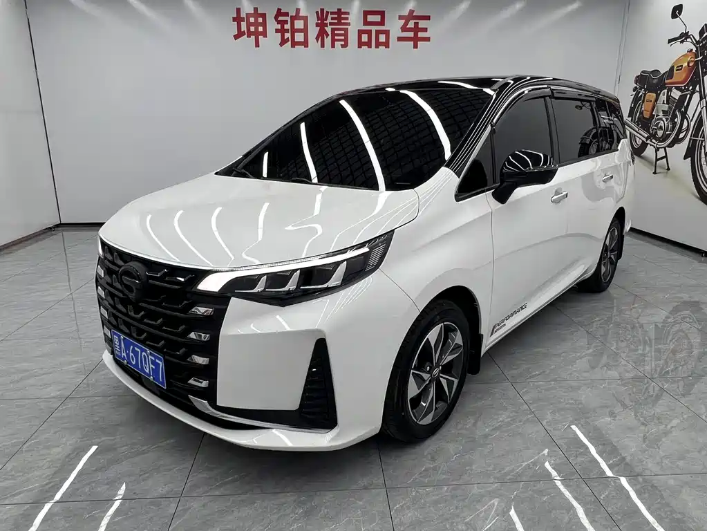 GAC Motor Trumpchi M6 2022 — фото 1