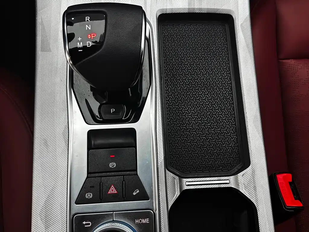 Jetour Jietu X70 PRO 2024 — фото 13