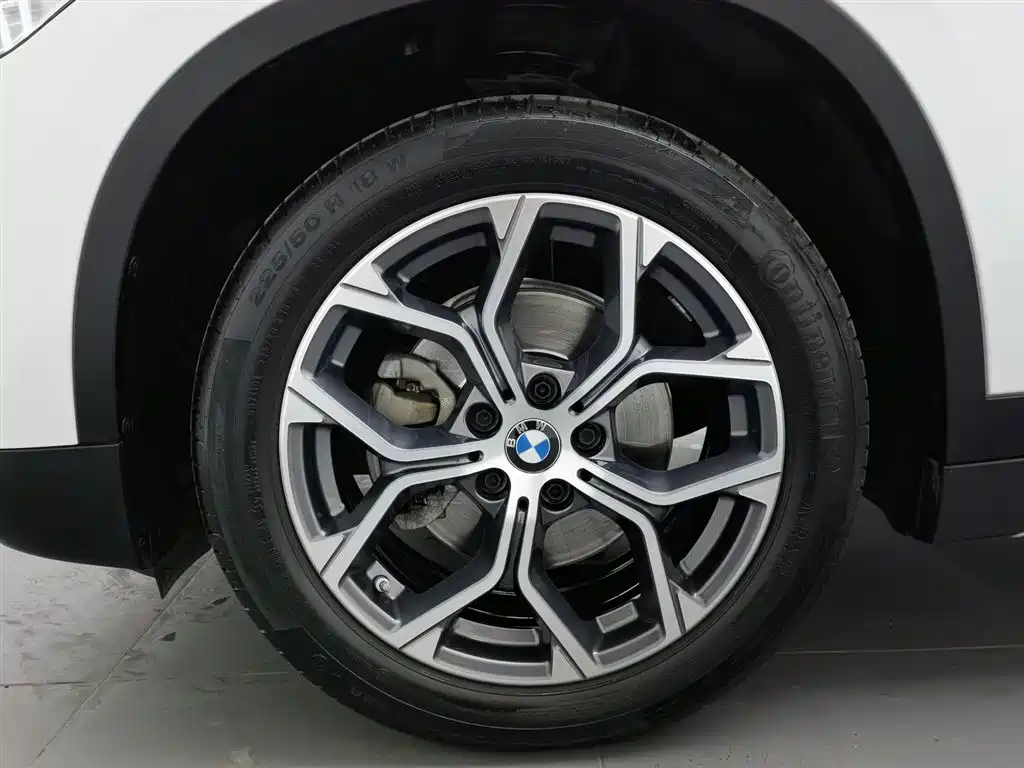 BMW X1 2021 — фото 17