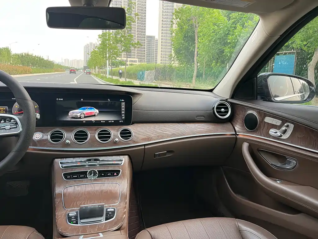 Mercedes-Benz E-Class 2020