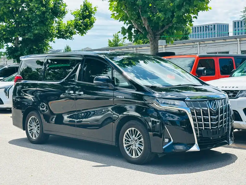 Toyota Alphard 2020